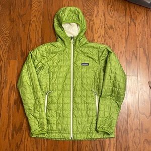 Patagonia hooded nano puff jacket
